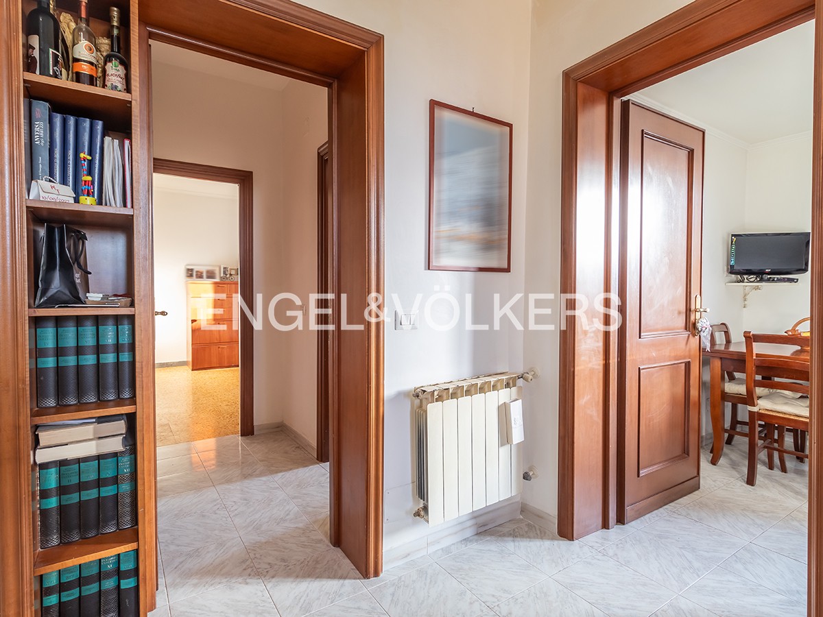1 bedroom Apartment in Rome, Italy No. 127378