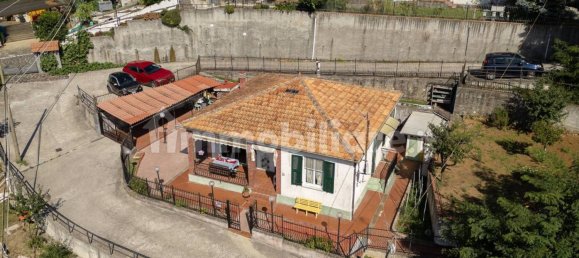 2 bedrooms Villa in Deiva Marina, Italy No. 358481 2