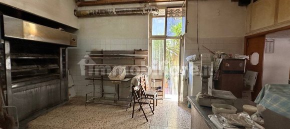 104m² Commercial property in San Gregorio di Catania, Italy No. 364445 7