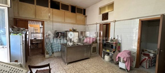 104m² Commercial property in San Gregorio di Catania, Italy No. 364445 6