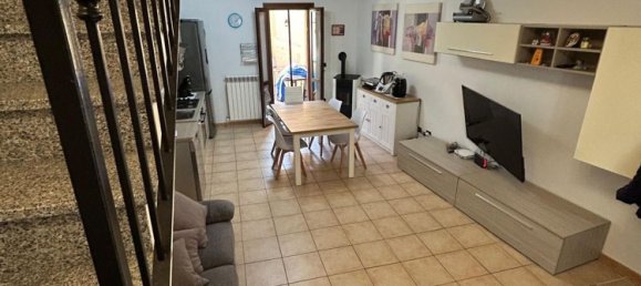 4-salle Maison à Usini, Italy No. 165471 2