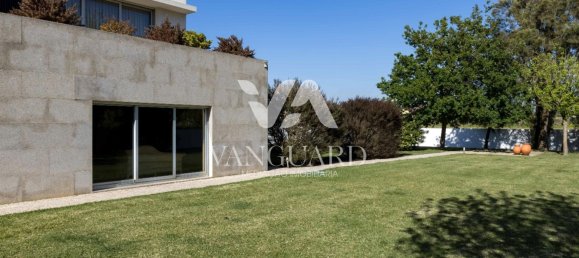 5 bedrooms Villa in Povoa de Varzim, Portugal No. 197382 5