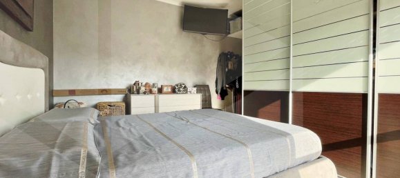 3 rooms Apartment in Rome, Italy No. 28786 8