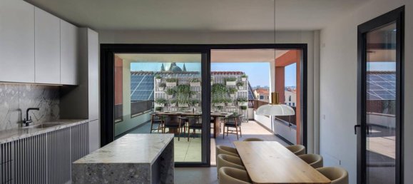 3 bedrooms Penthouse in Villafranca di Verona, Italy No. 208417 3