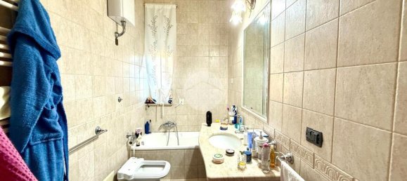 2 bedrooms Apartment in Naples, Italy No. 320799 19