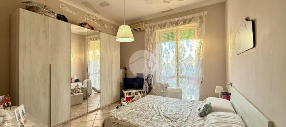 2 bedrooms Apartment in Naples, Italy No. 320799 9