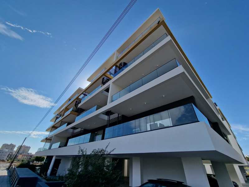 2 bedrooms Apartment in Limassol, Cyprus No. 16377