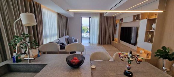 2 bedrooms Apartment in Limassol, Cyprus No. 16377 5