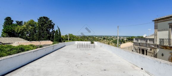 5 rooms Villa in Noto, Italy No. 298785 19