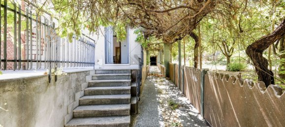 5 rooms Villa in Noto, Italy No. 298785 10