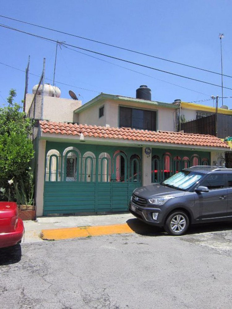 Casa de 3 dormitorios en Cuautitlán Izcalli, Mexico No. 227766