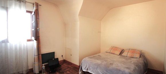 3 bedrooms House in Le Bourget, France No. 184924 14