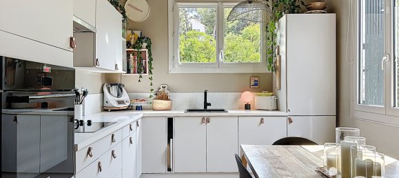 3 bedrooms Villa in Toulon, France No. 320631 13