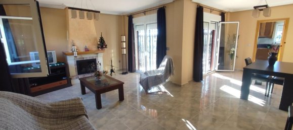 3 غرف نوم فيلا في Algorfa, Spain رقم 8252 28