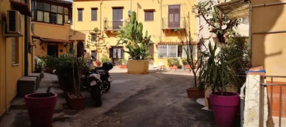 Apartamento de 4 habitaciónes en Palermo, Italy No. 45666 7