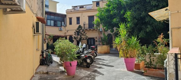 Apartamento de 4 habitaciónes en Palermo, Italy No. 45666 23