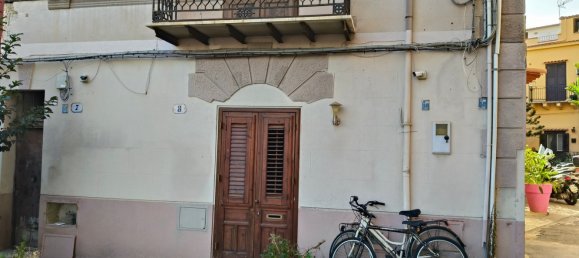 Apartamento de 4 habitaciónes en Palermo, Italy No. 45666 3