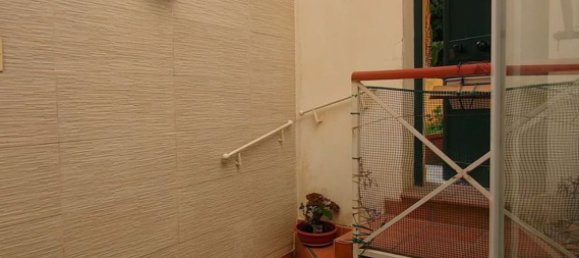 Apartamento de 4 habitaciónes en Palermo, Italy No. 45666 10