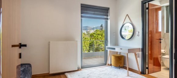 Дом с 4 спальнями в Глифада, Греция № 95350 14