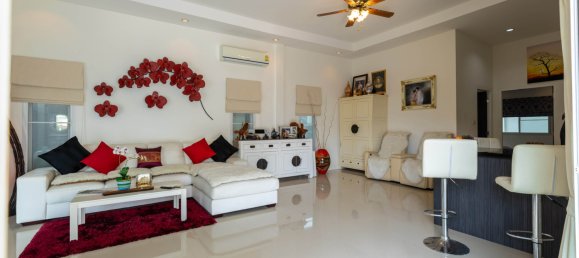 6 غرف نوم مقهى / مطعم في Hua Hin, Thailand رقم 6570 13