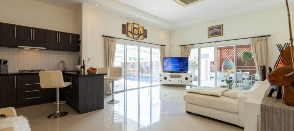 6 غرف نوم مقهى / مطعم في Hua Hin, Thailand رقم 6570 11