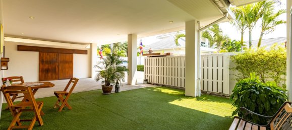 6 غرف نوم مقهى / مطعم في Hua Hin, Thailand رقم 6570 4