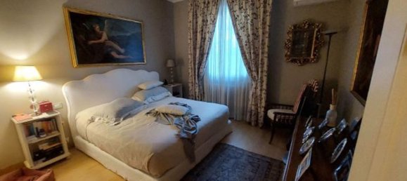 6 rooms Apartment in Bologna, Italy No. 97446 21