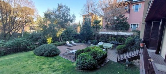 6 rooms Apartment in Bologna, Italy No. 97446 23