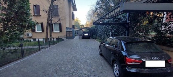 6 rooms Apartment in Bologna, Italy No. 97446 17