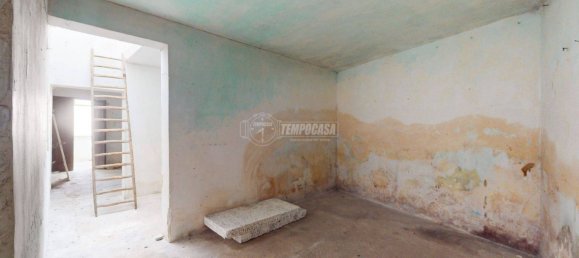 2 bedrooms House in Lizzanello, Italy No. 111935 24