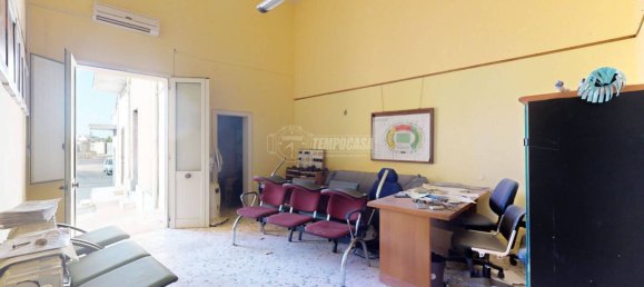 2 bedrooms House in Lizzanello, Italy No. 111935 5