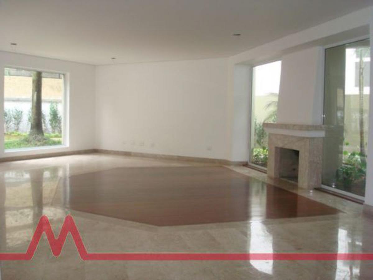 4 bedrooms House in Sao Paulo, Brazil No. 588162