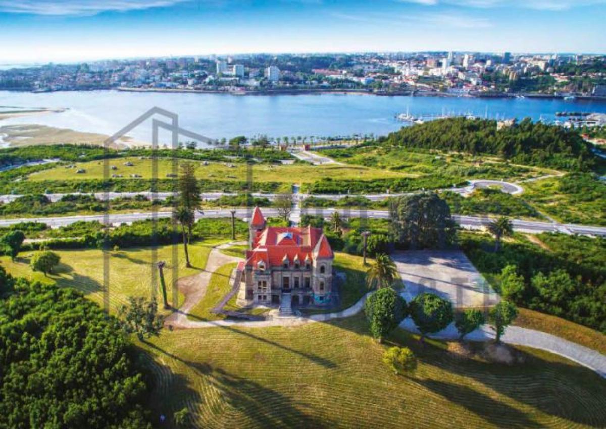 4 غرف نوم قطعة أرض في Vila Nova de Gaia, Portugal رقم 9007