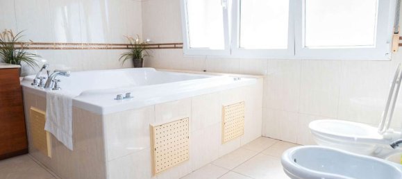 4 غرف نوم منزل في Alicante, Spain رقم 170297 42