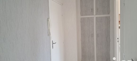 Apartamento de 1 dormitorio en Chalons-en-Champagne, France No. 224869 7