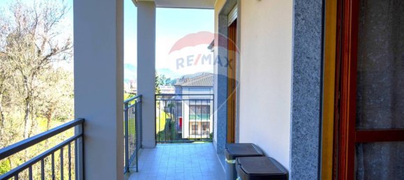 1 bedroom Apartment in Meina, Italy No. 217008 11