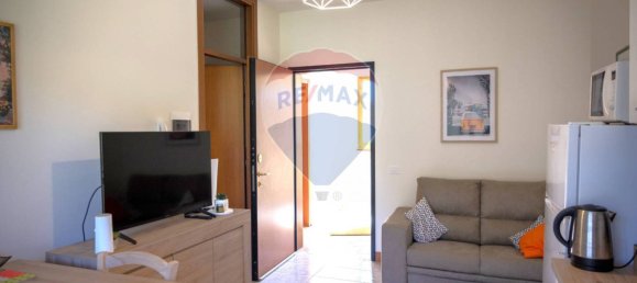 1 bedroom Apartment in Meina, Italy No. 217008 7