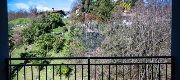 1 bedroom Apartment in Meina, Italy No. 217008 9