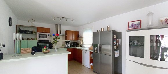 3 bedrooms House in Tarn, France No. 282873 3