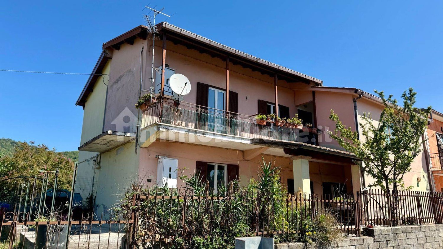 2 bedrooms Villa in Palestrina, Italy No. 370281