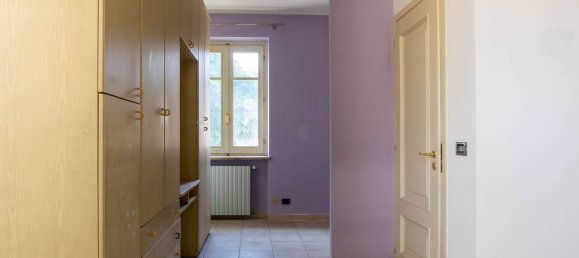 Casa de 9 divisões em Busca, Italy N.º 301710 49