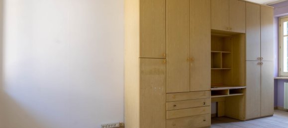 Casa de 9 divisões em Busca, Italy N.º 301710 48