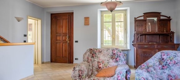 Casa de 9 divisões em Busca, Italy N.º 301710 11