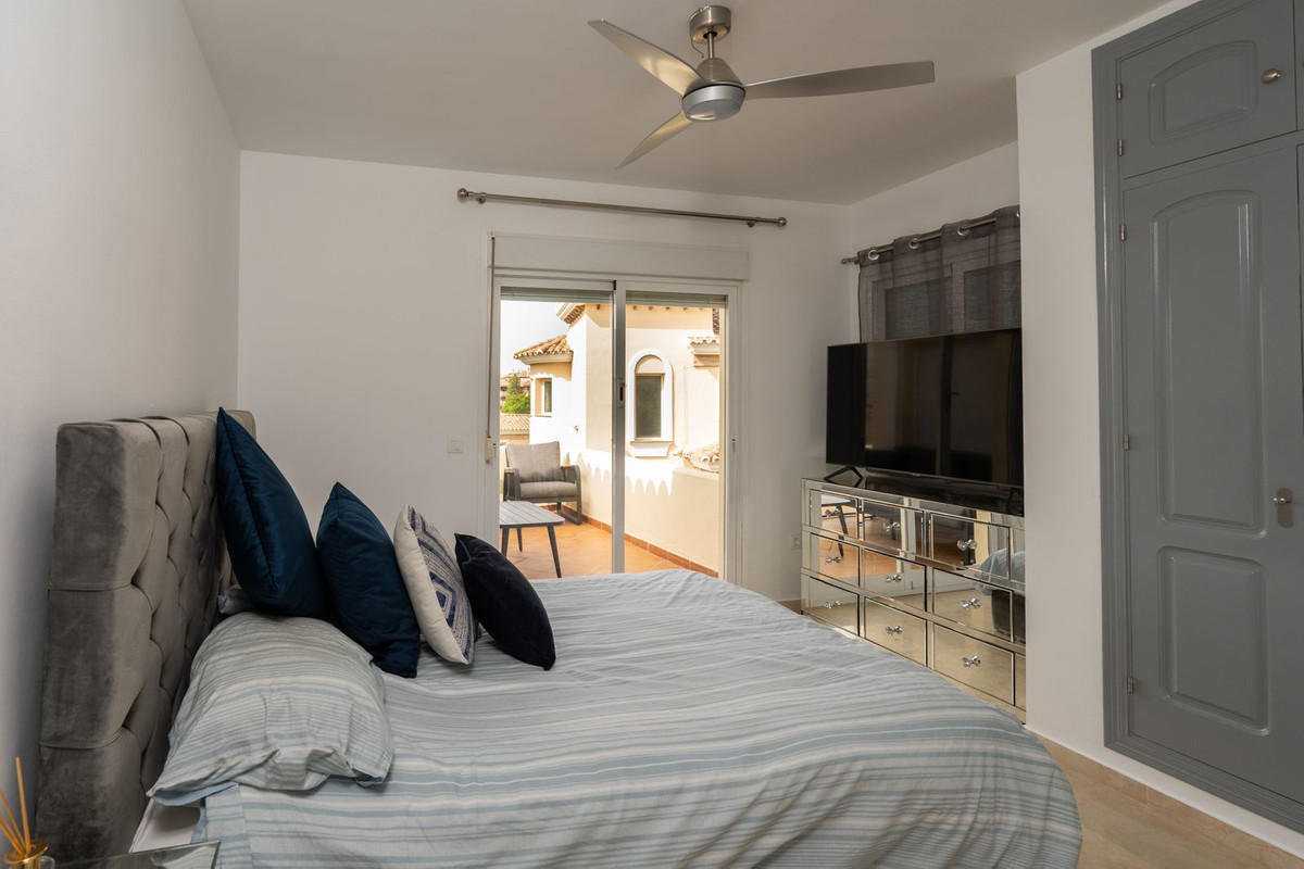 4 bedrooms Villa in Benalmadena, Spain No. 44324