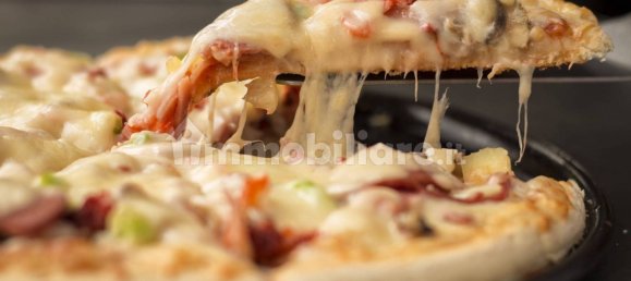 4غرفة عقار تجاري في Rome, Italy رقم 13292 3