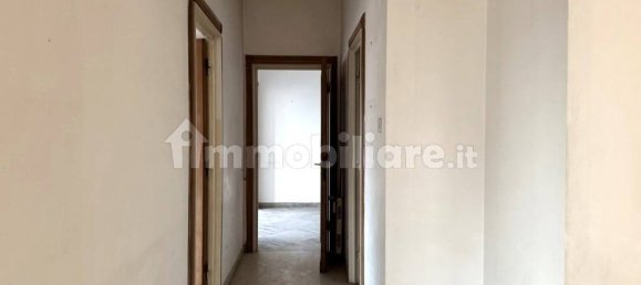 4 bedrooms Apartment in Rome, Italy No. 195479 7
