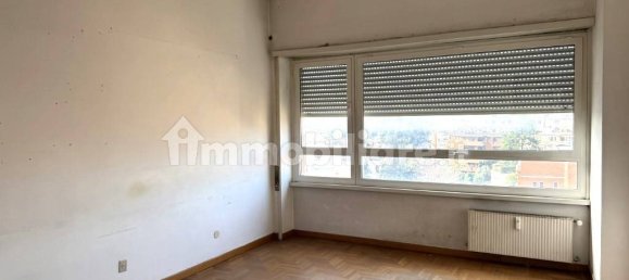 4 bedrooms Apartment in Rome, Italy No. 195479 12