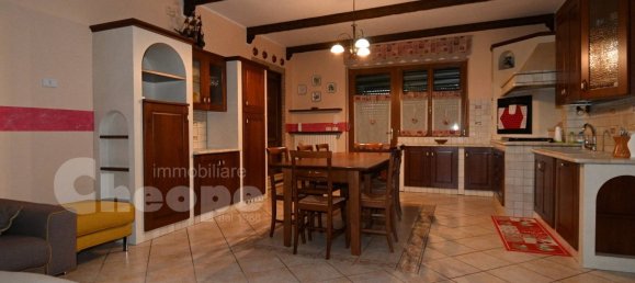 7 bedrooms Villa in Roccamontepiano, Italy No. 76066 16