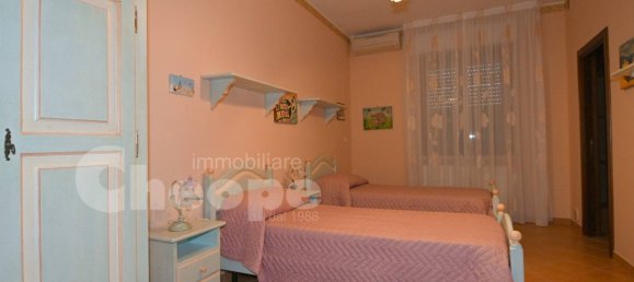7 bedrooms Villa in Roccamontepiano, Italy No. 76066 28