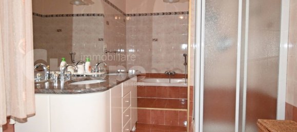 7 bedrooms Villa in Roccamontepiano, Italy No. 76066 35